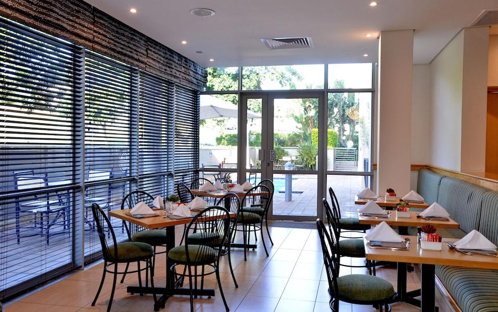 Road Lodge Umhlanga Ridge Дурбан Экстерьер фото